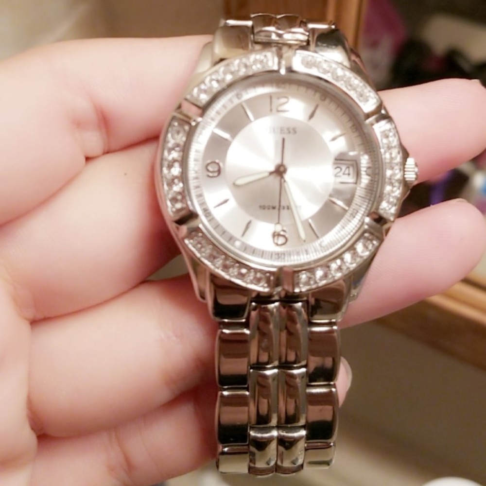 Original in Women Guess Watch